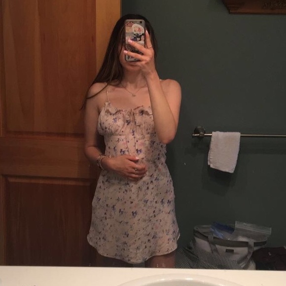 Summer dress - Picture 2 of 5